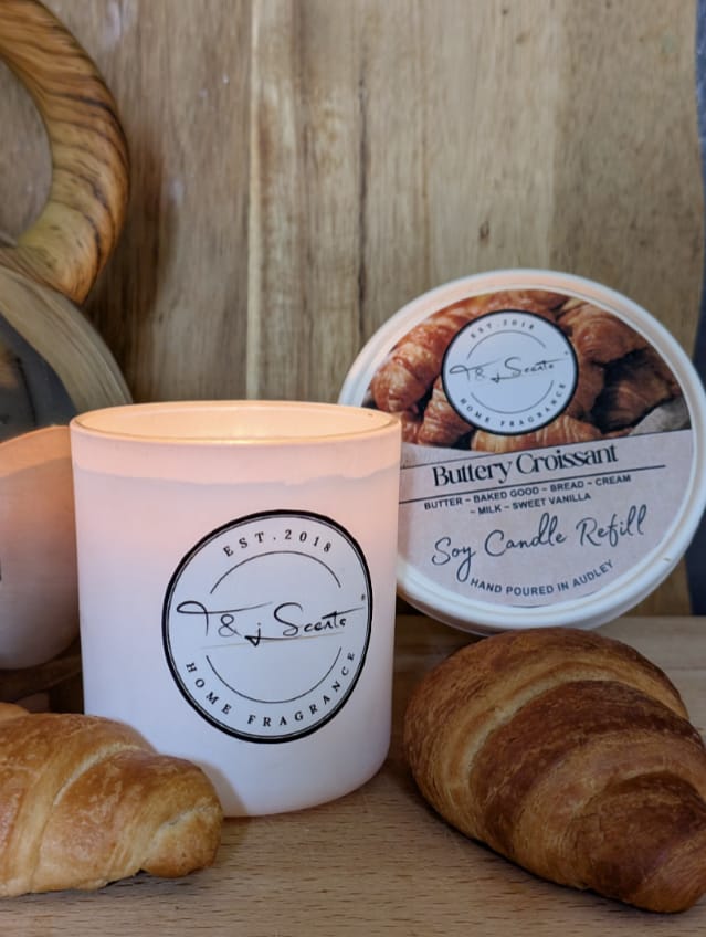 Buttery Croissant | Refillable Candle